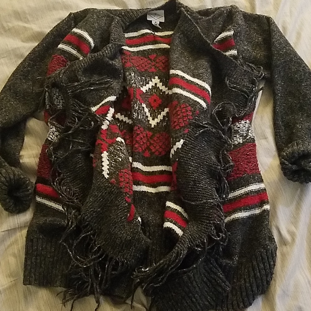 5/15$ Red and grey cardigan